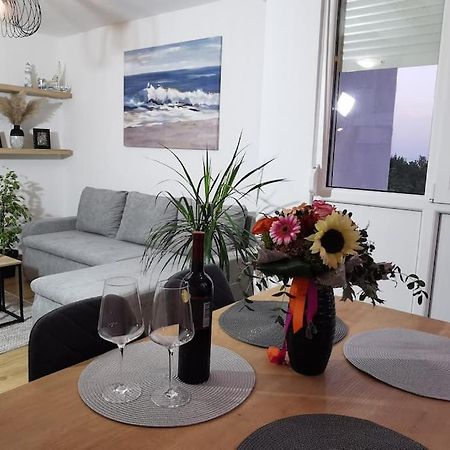 Apartman Liburna Rijeka Exterior photo